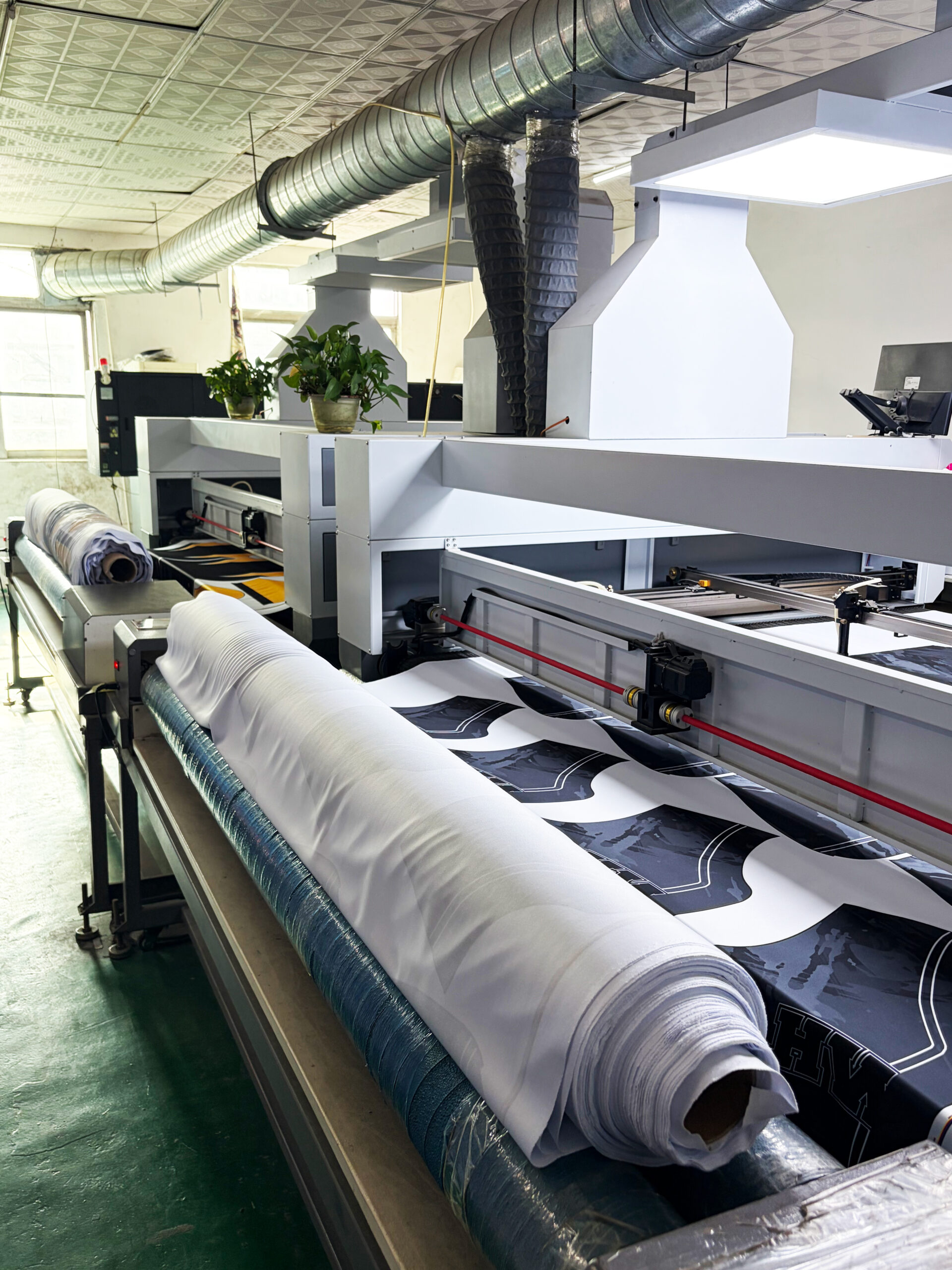 sportswear factory laser cutting machine for precision fabric cutting